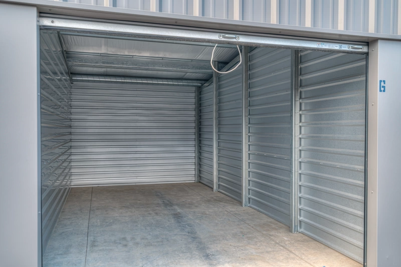 climate controlled 10x20 storage unit